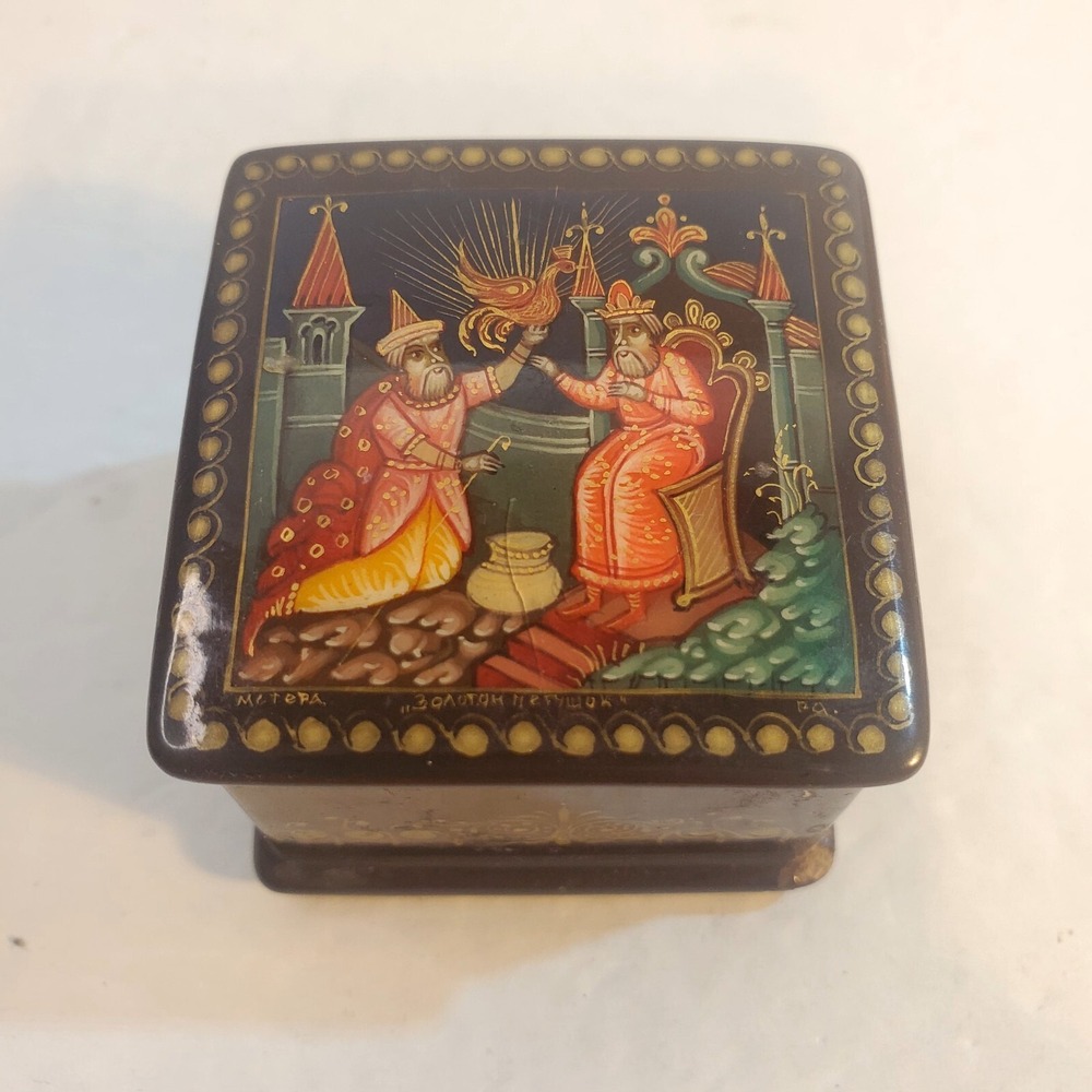 Vtg. Russian Palekh Small Hinged Lacquer Box Papier-Mache The Golden Cockerel